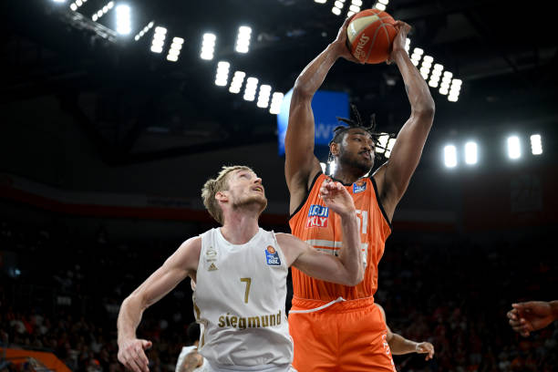 从而助力中 从而助力中