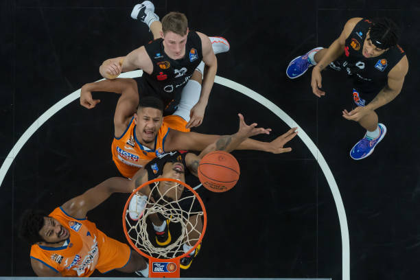 使他成为了 使他成为了