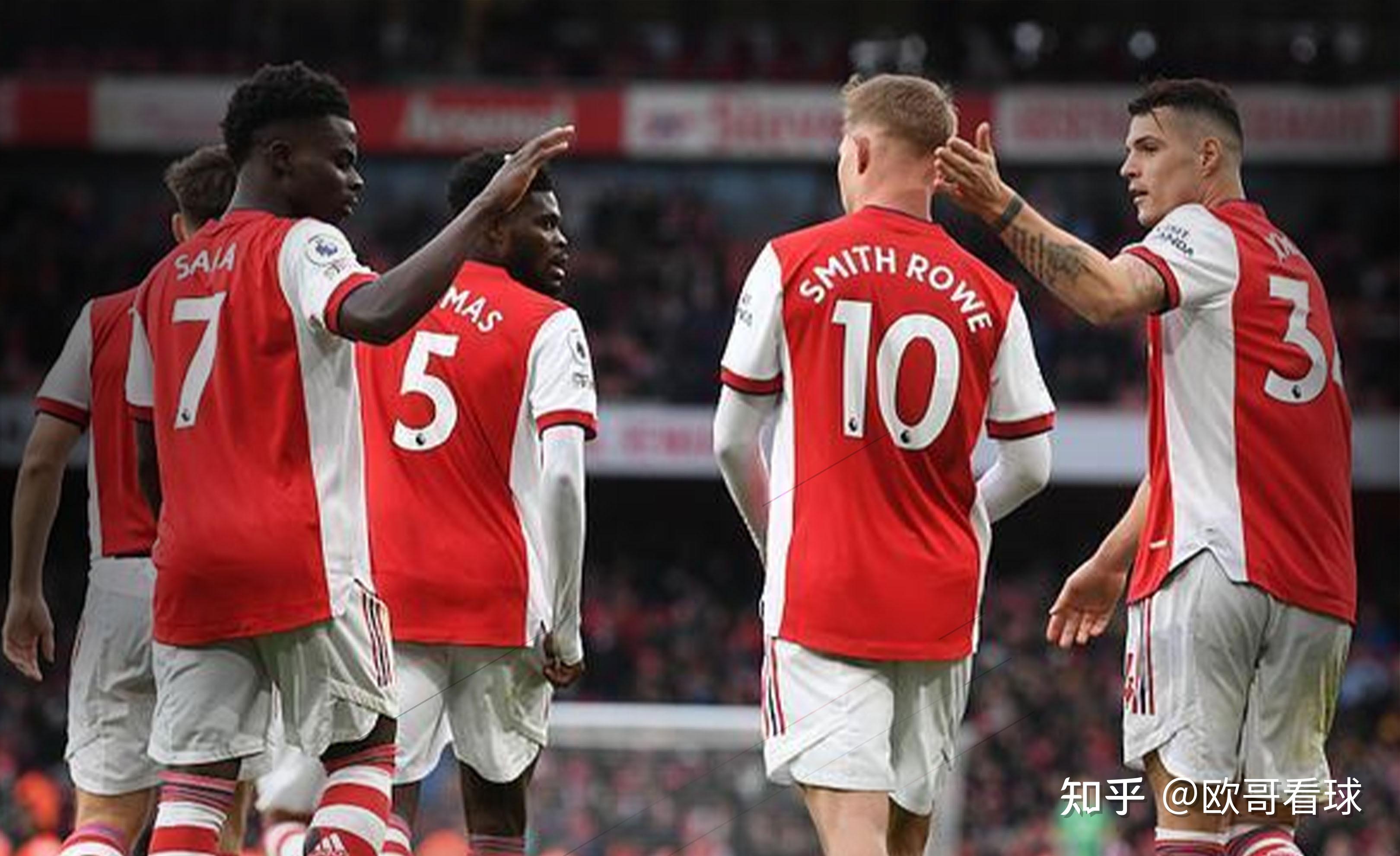 坛崭露头角 坛崭露头角