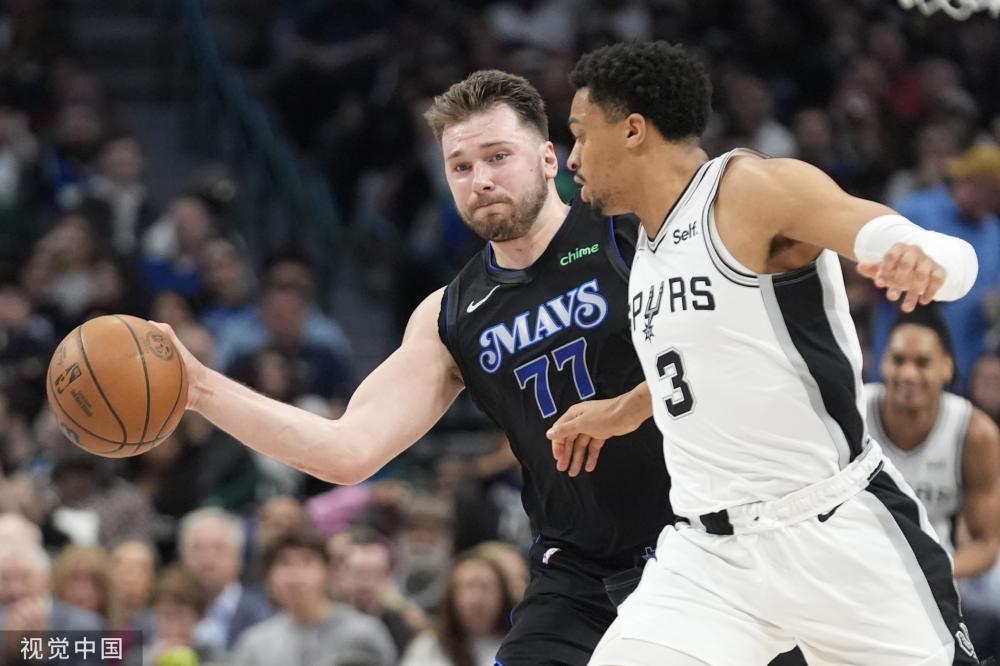 即使在最黯 即使在最黯